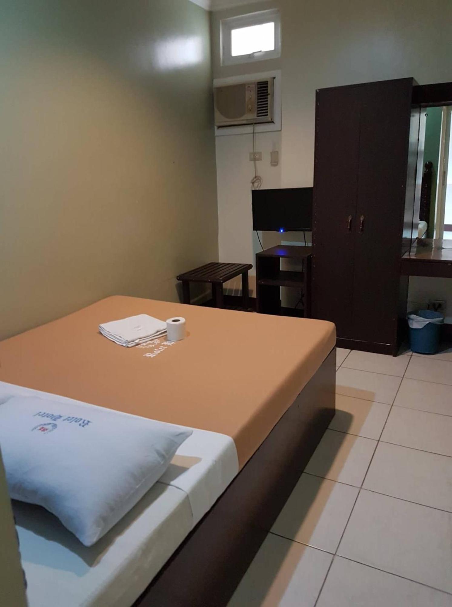 Rolet Hotel Catbalogan Exterior photo